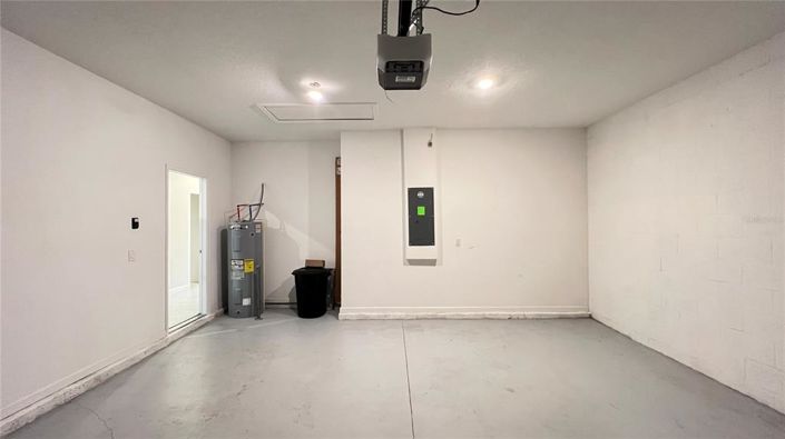 Image No.17-4 Bed House for sale