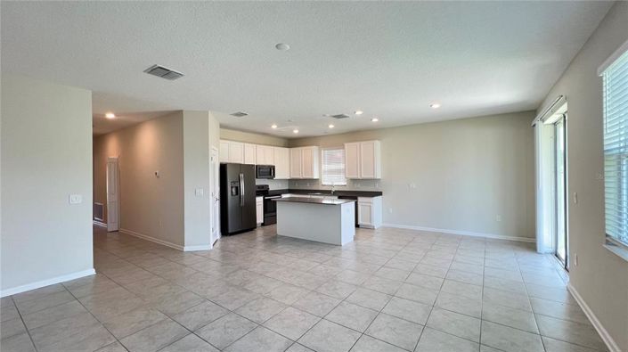 Image No.28-4 Bed House for sale