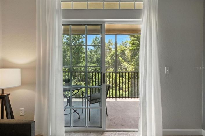 Image No.15-2 Bed Townhouse for sale