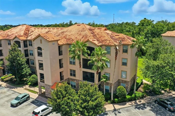 Image No.29-2 Bed Townhouse for sale