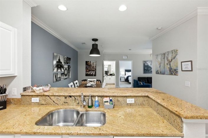 Image No.7-2 Bed Townhouse for sale