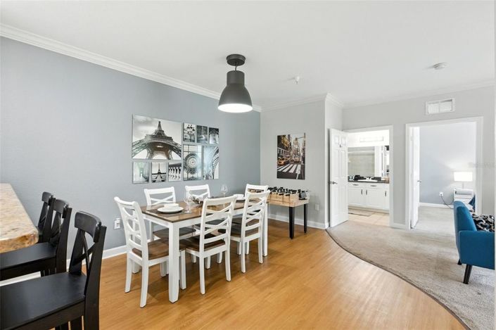 Image No.10-2 Bed Townhouse for sale