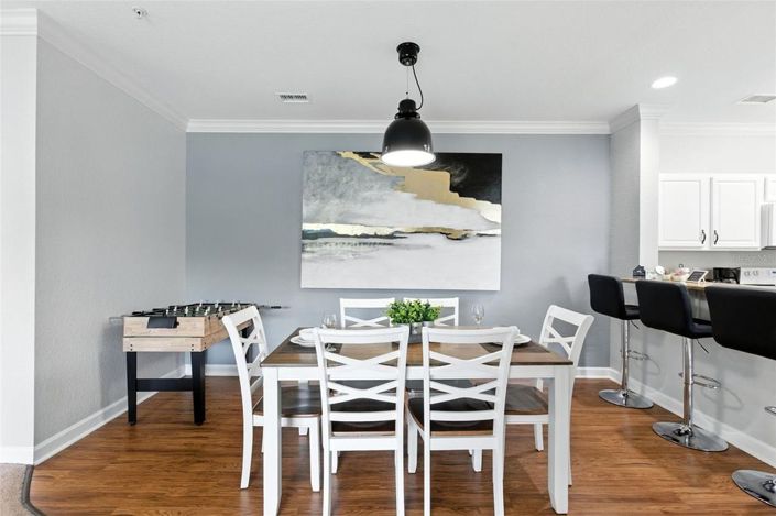 Image No.11-3 Bed Townhouse for sale