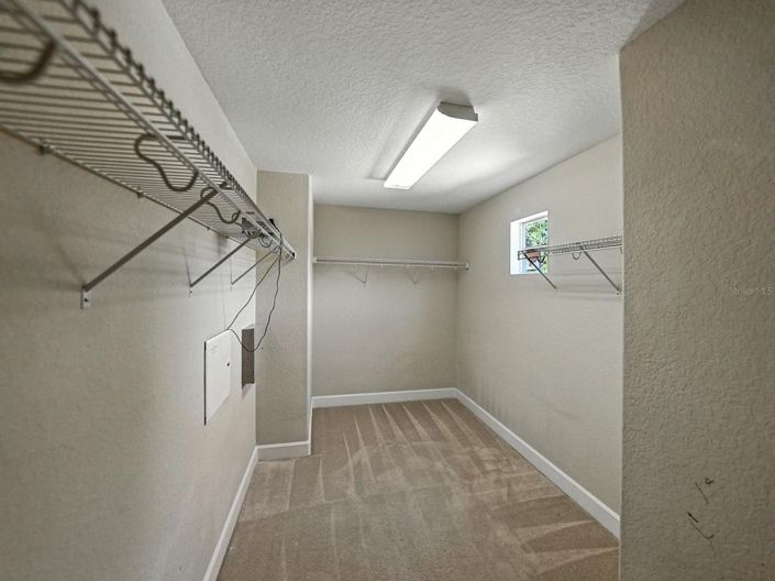 Image No.26-3 Bed Townhouse for sale