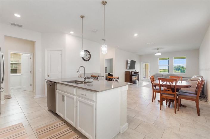 Image No.6-3 Bed House for sale