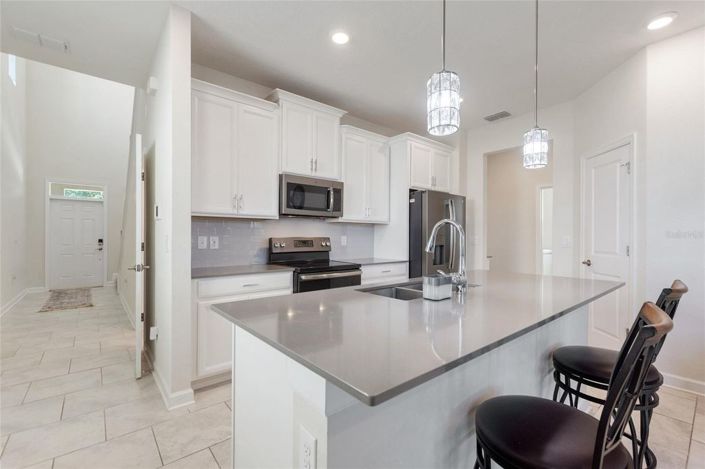 Image No.8-3 Bed House for sale