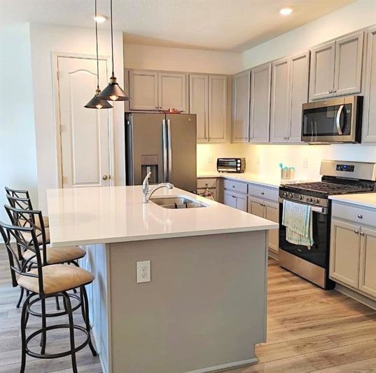 Image No.24-3 Bed Townhouse for sale