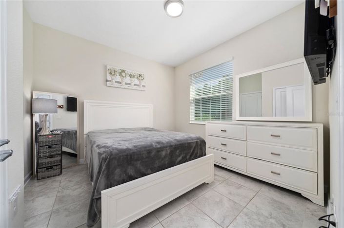 Image No.15-5 Bed Townhouse for sale