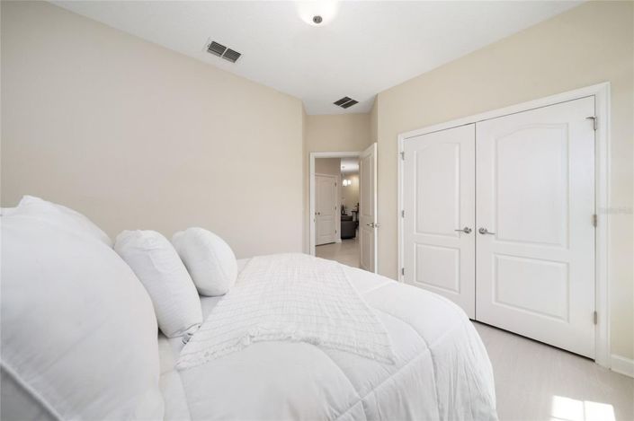 Image No.24-5 Bed Townhouse for sale