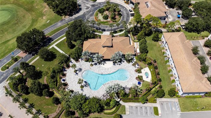 Image No.36-5 Bed Townhouse for sale