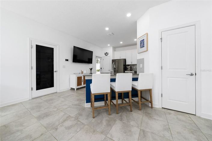 Image No.9-5 Bed Townhouse for sale