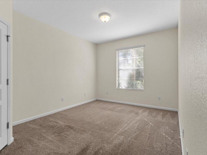 Image No.14-3 Bed Townhouse for sale