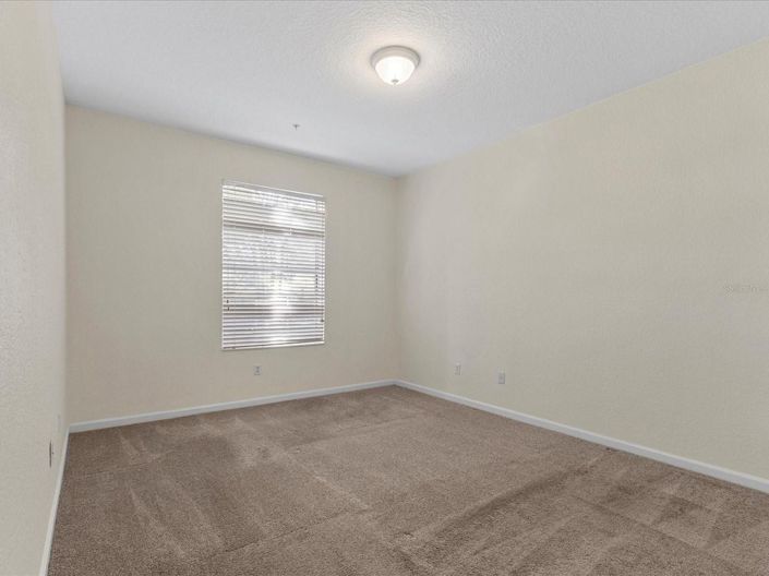 Image No.20-3 Bed Townhouse for sale