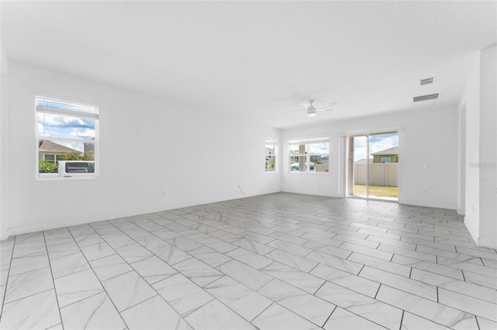 Image No.20-4 Bed Property for sale