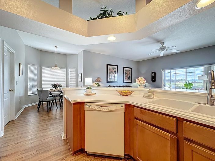 Image No.13-5 Bed House for sale