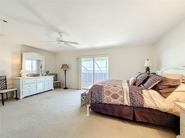 Image No.22-5 Bed House for sale