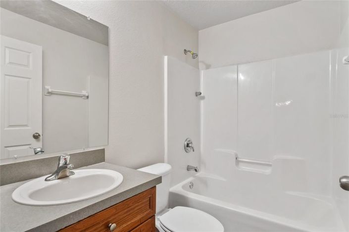 Image No.17-4 Bed House for sale