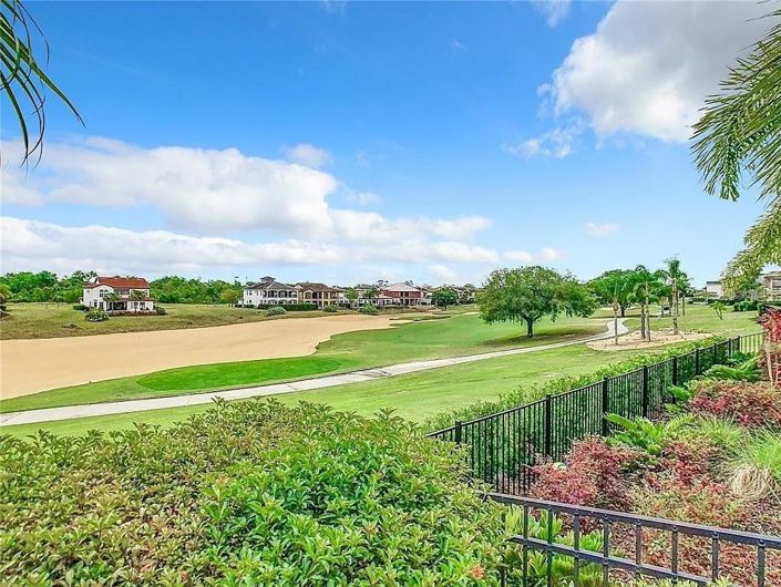 Image No.48-5 Bed Property for sale