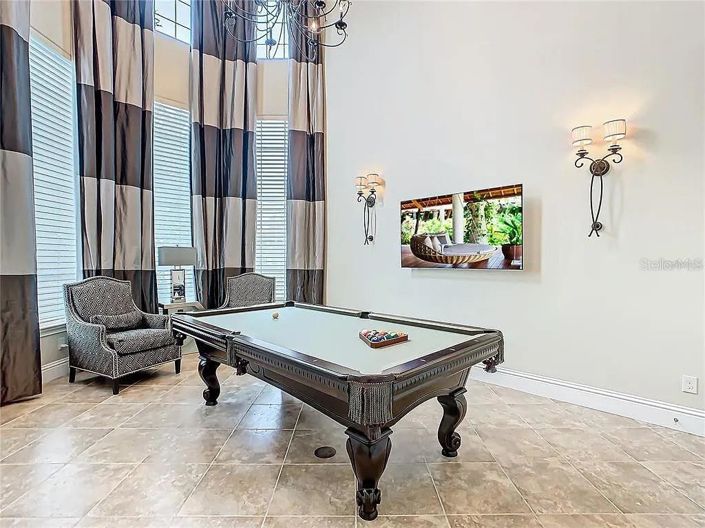 Image No.5-5 Bed House for sale