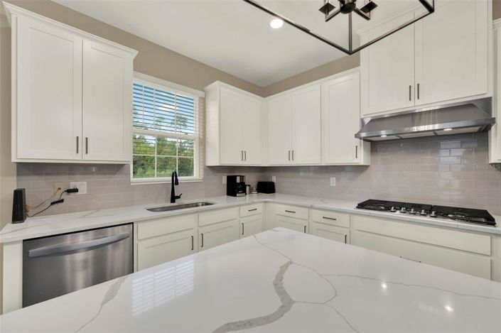 Image No.19-3 Bed House for sale