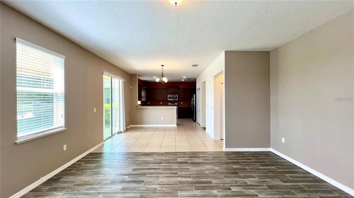 Image No.24-5 Bed House for sale