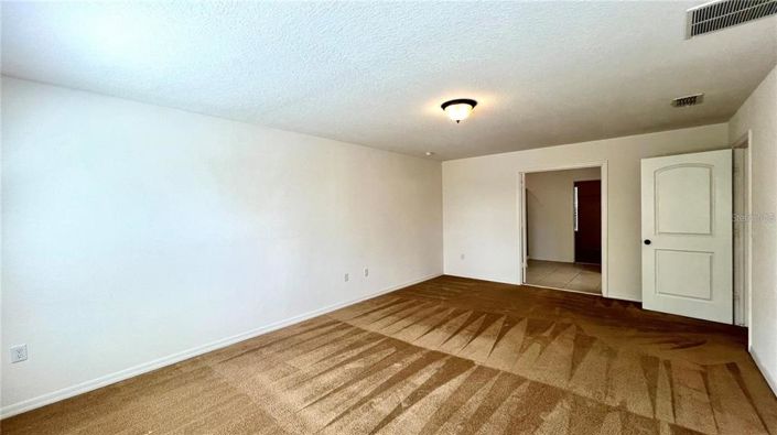 Image No.38-5 Bed House for sale