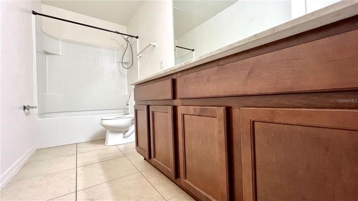 Image No.51-5 Bed House for sale