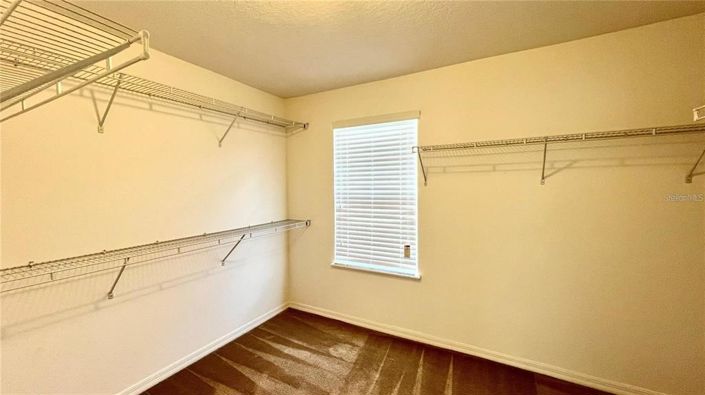 Image No.56-5 Bed House for sale