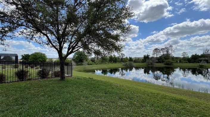 Image No.6-5 Bed House for sale