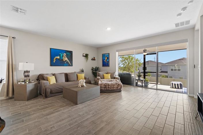 Image No.8-Maison de 4 chambres à vendre à Saint John