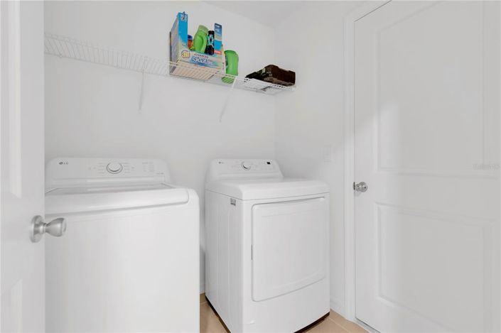 Image No.19-3 Bed House for sale