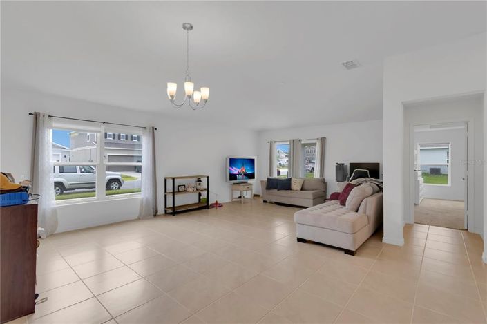 Image No.7-3 Bed House for sale