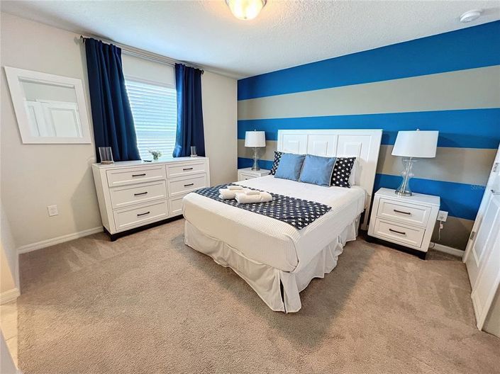 Image No.35-8 Bed House for sale