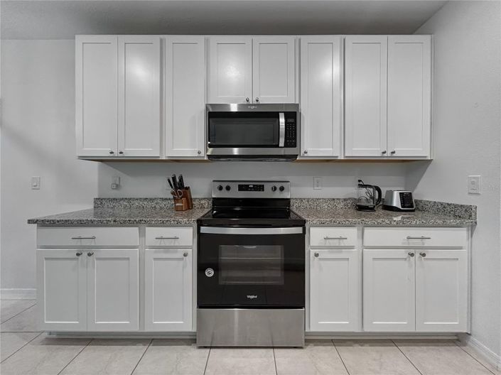 Image No.14-4 Bed House for sale