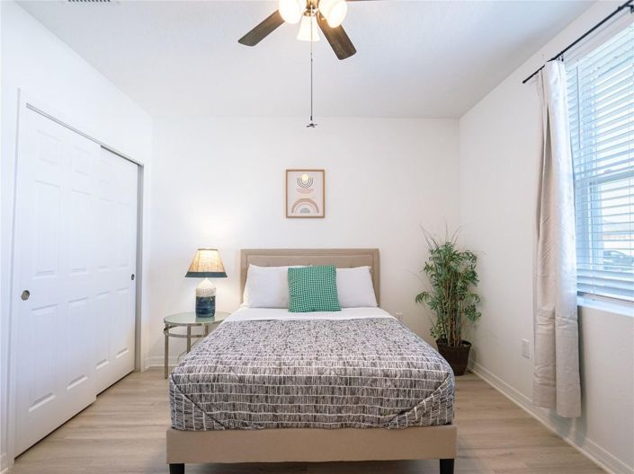 Image No.20-4 Bed House for sale