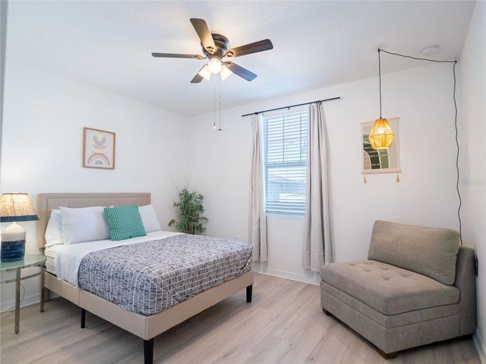 Image No.21-4 Bed House for sale