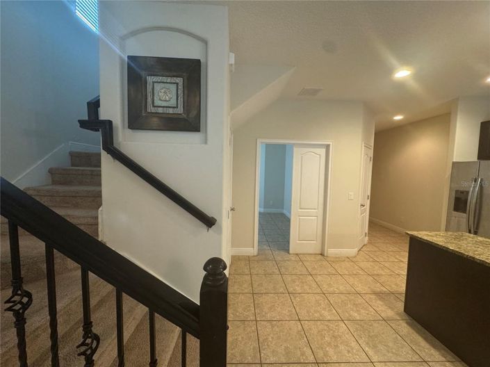 Image No.12-4 Bed Townhouse for sale