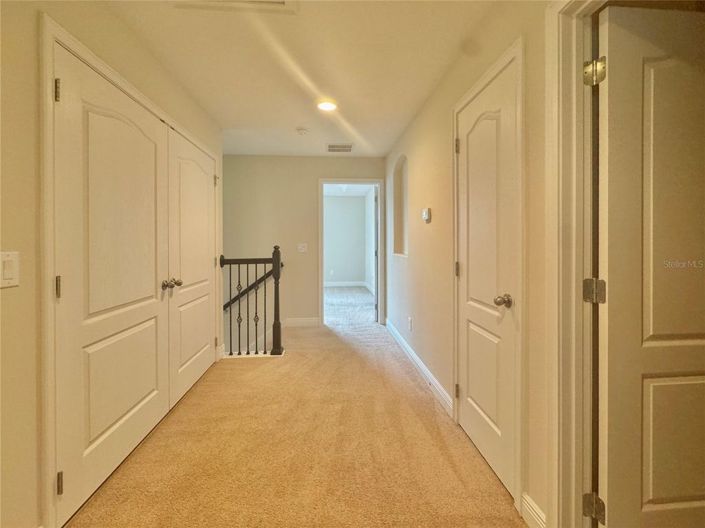 Image No.17-4 Bed Townhouse for sale