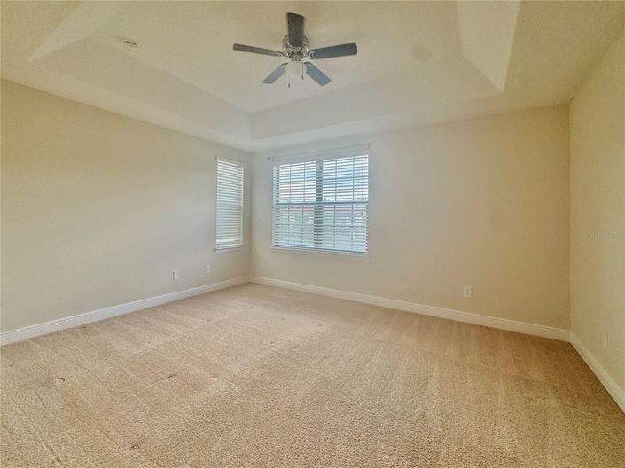 Image No.27-4 Bed Townhouse for sale