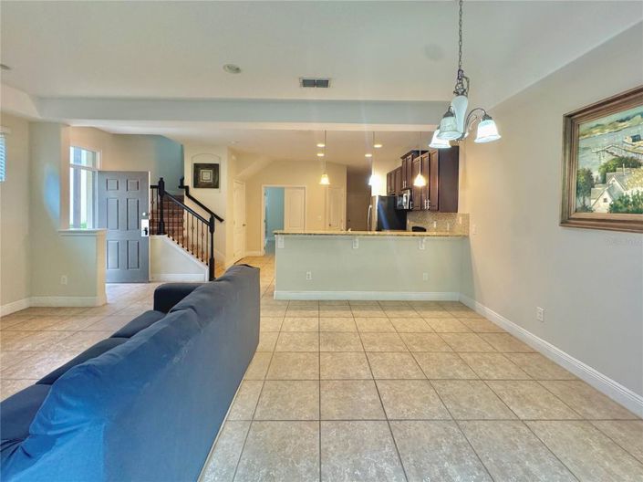 Image No.7-4 Bed Townhouse for sale