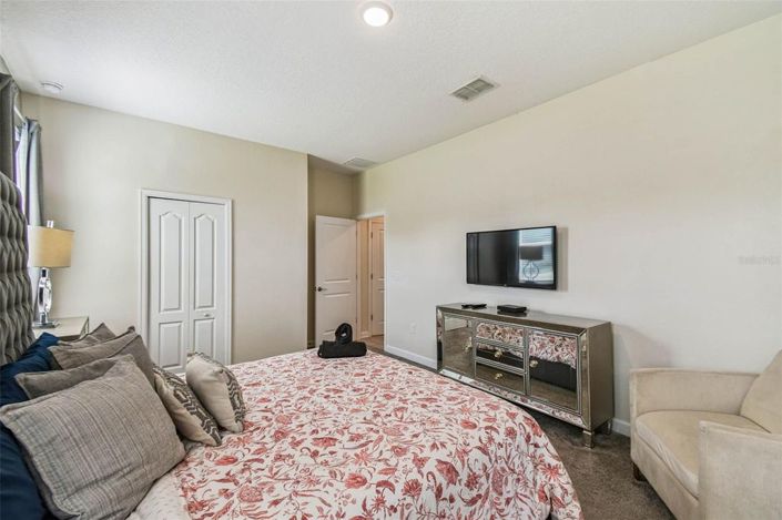 Image No.29-9 Bed House for sale