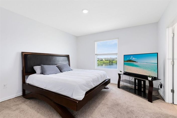 Image No.15-3 Bed Townhouse for sale