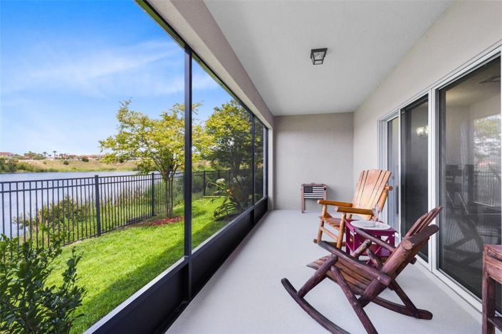 Image No.25-3 Bed Townhouse for sale