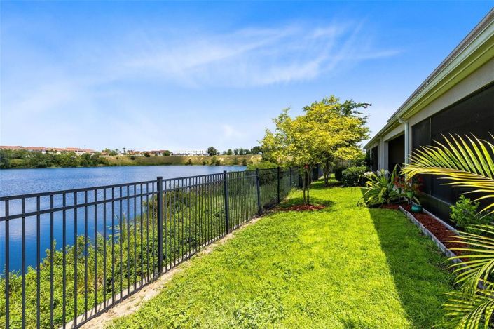 Image No.31-3 Bed Townhouse for sale