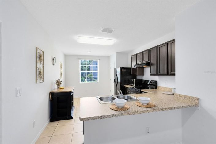 Image No.6-3 Bed Townhouse for sale