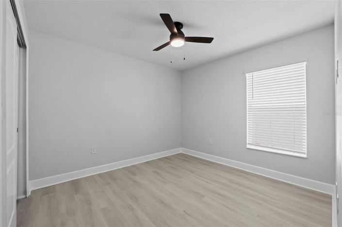 Image No.15-4 Bed House for sale