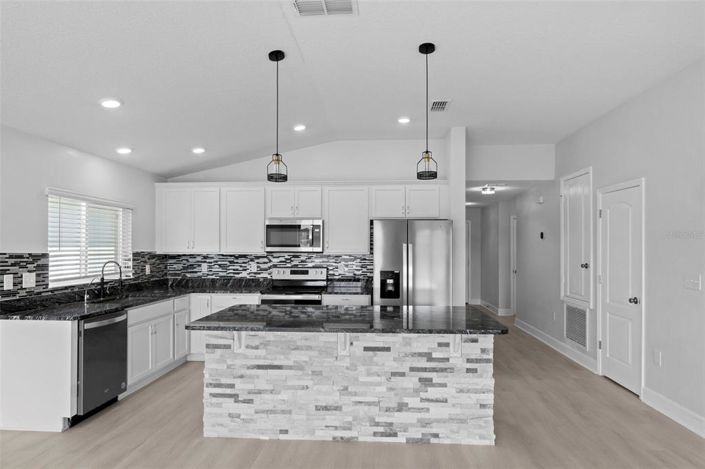 Image No.25-Propriété de 4 chambres à vendre à Davenport