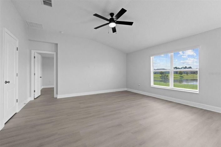 Image No.37-4 Bed House for sale