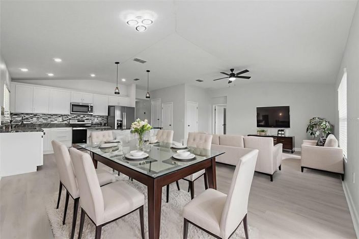 Image No.4-4 Bed House for sale