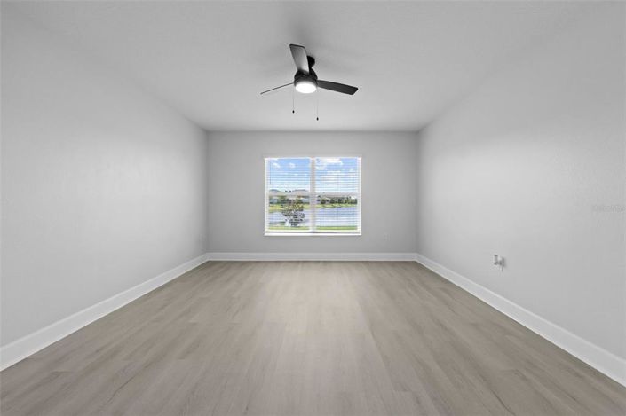 Image No.48-Propriété de 4 chambres à vendre à Davenport